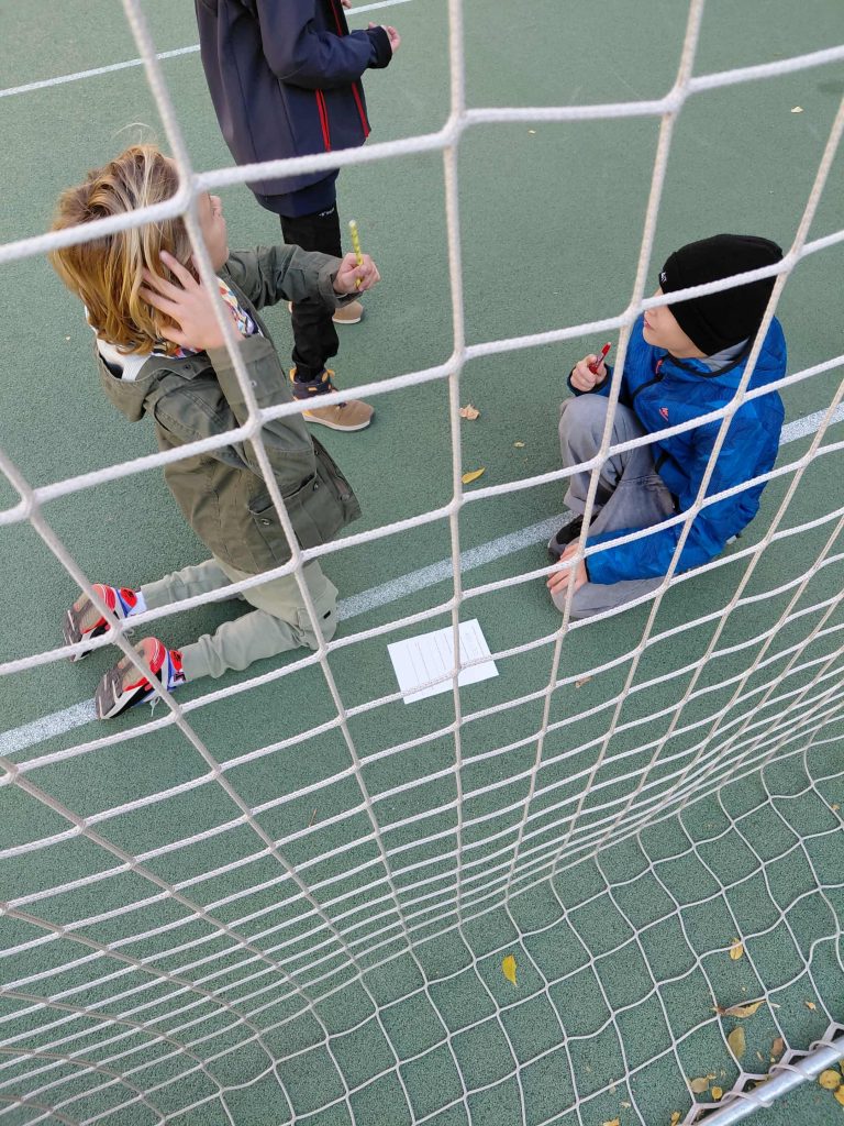 Jesenné učenie vonku