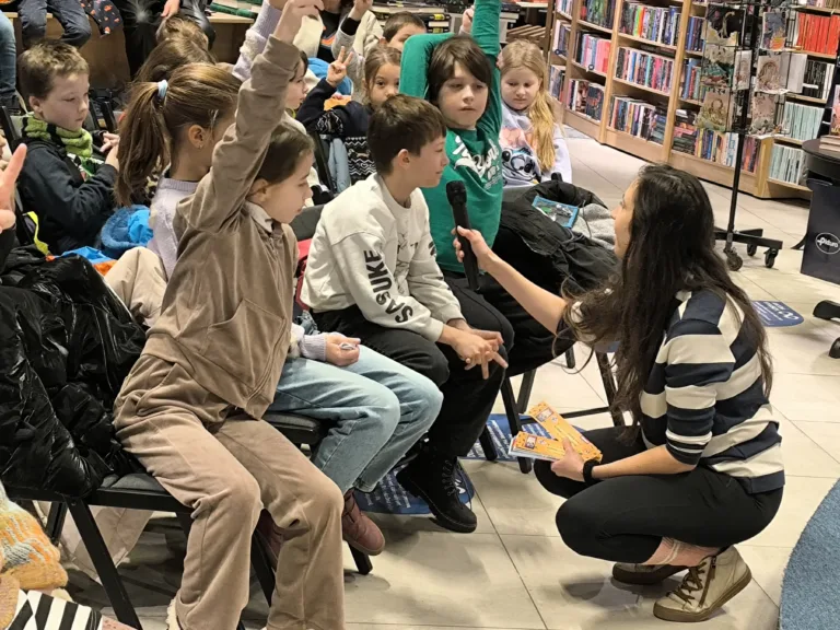 Beseda ku knihe Poklad pod hradným kopcom