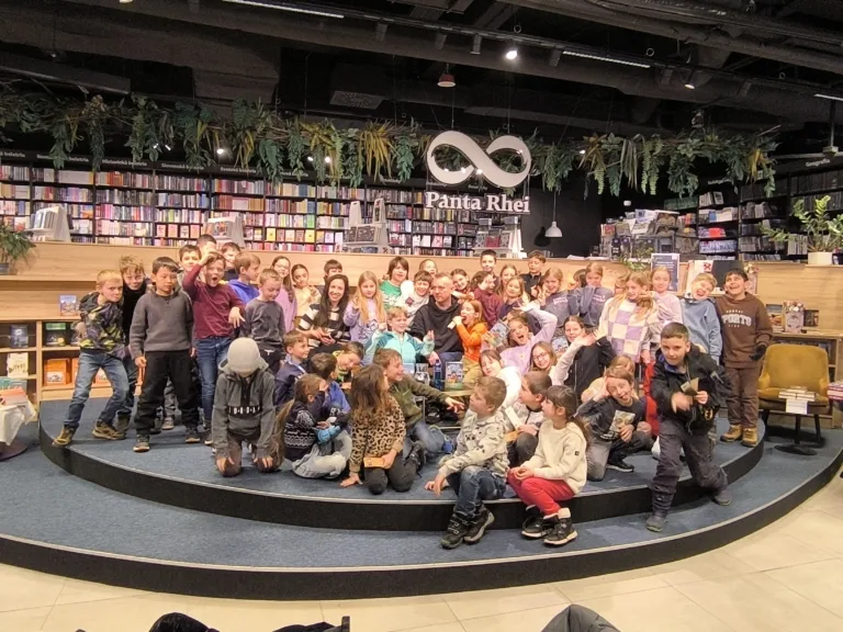 Beseda ku knihe Poklad pod hradným kopcom