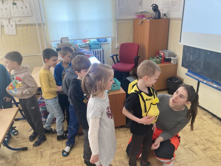 Prvá pomoc s mackom